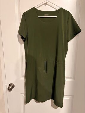 Mondetta Olive Green Short Sleeve Athletic Dress